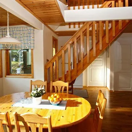 Semesterbostad Marbyfjärden Seaside Village Loftet *